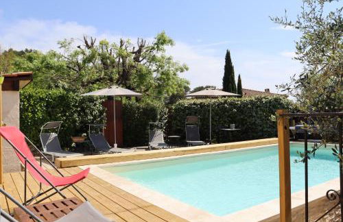 gite LAPAZ/jacuzzi privé/piscine - Foto 44