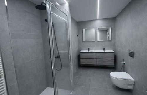 Modern Apartment near Madrid Airport Barajas - Foto 1