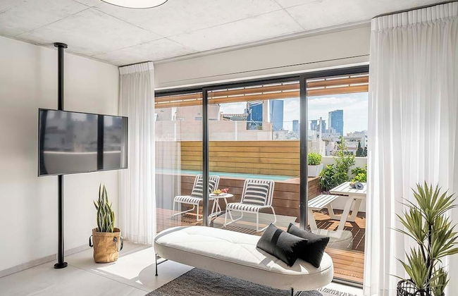 Mr. Louis - By TLV2GO - Photo 73