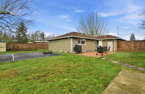 Hoops & Hygge Private Sport Court Retreat home - Foto 32