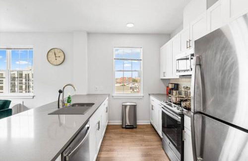 Supreme 2 Bedroom Condo in Prime Jersey City - Foto 33