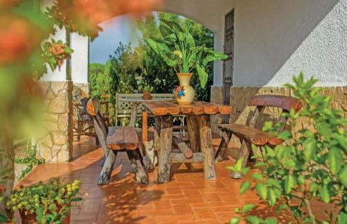 Cozy Home In Palafolls - Foto 15