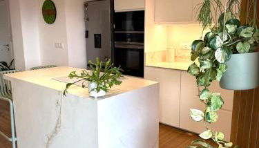 Apartamento tranquilo y luminoso junto al mar - Foto 3