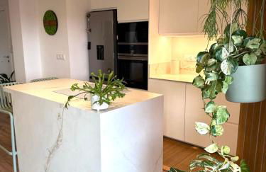 Apartamento tranquilo y luminoso junto al mar - Foto 3