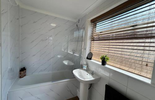 Percy House 3 bedroom contractor haven - Foto 3