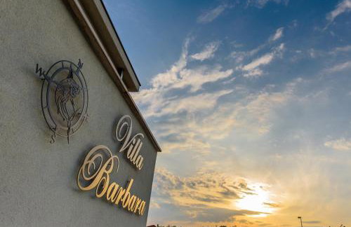 Villa Barbara-Kastela with heated pool - Foto 2