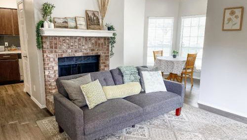 Cozy and Quiet, with Easy Access & Private Garage - Foto 4, pet friendly