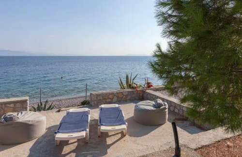 Elegance Villa: Classy Paradise w/ a private beach - Foto 12