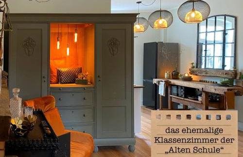 ALTE SCHULE WITTENBERG, 3 Ferienwohnungen für bis zu 12 Personen, an der Elbe, mit Garten - Foto 58