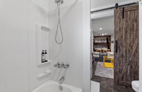 Cheery Flat in Adams Morgan - Mt Pleasant - Foto 15