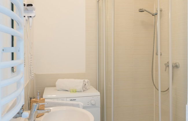 Corvin Plaza Apartments and Suites - Foto 32