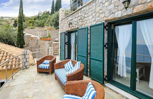 Villa by Kissakas Beach with Stunning Sea Views - Foto 7