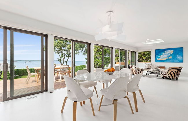 Sunset Villa by Rove Beachfront w Deck Pool - Foto 28