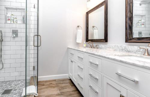 Modern Home, Heated Pool, Close to Beaches! - Foto 23