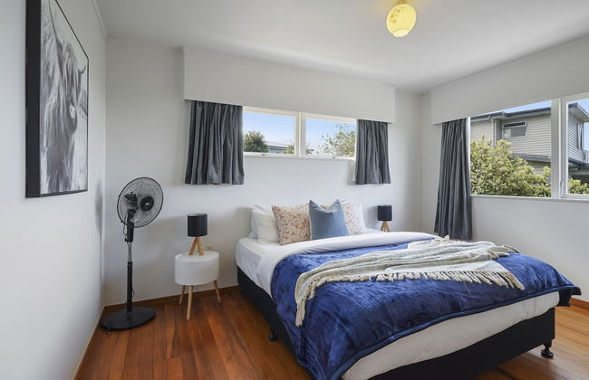 Dazzling Mairangi Bay Retreat Sea Views - Foto 15