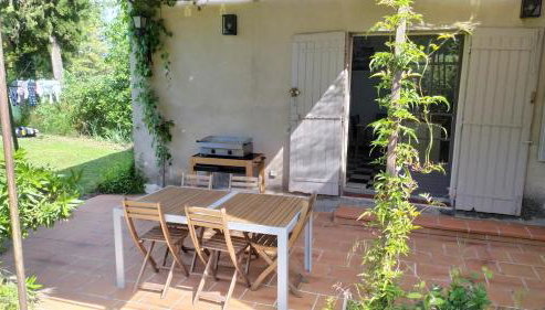 Le Mazet de la pointe dans les Alpilles avec piscine et jardin - Foto 2