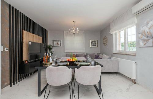 Luxury Lake-View Villa Karmen with Heated Pool, Private Spa & Sunset Terrace - Foto 69