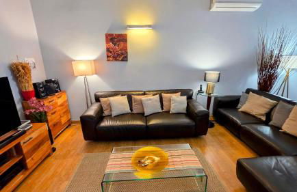 Luxury Central Apartment - Photo 24