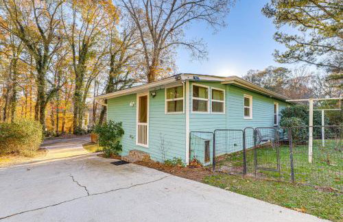 1 Mi to Stone Mountain Park Outdoor Haven! - Foto 26