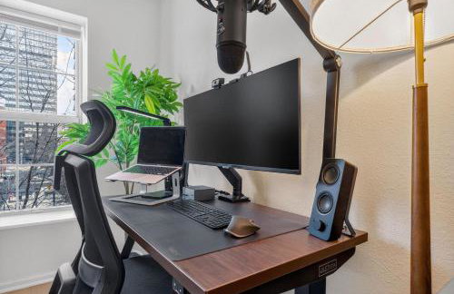 Newport 1 BR w Work Setup by Anyplace - 11747 - Foto 5