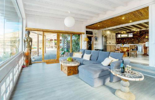 Eco Vineyard Cottage - Fantastic Views - 5 mins drive to Arrieta beach - Foto 7