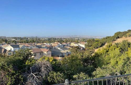 Hillside view with hot tub! - Foto 15