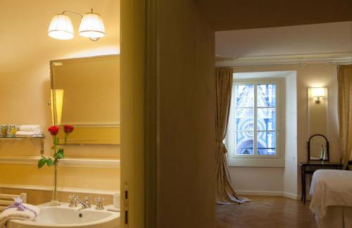 Granduomo Charming Accomodation - Photo 16