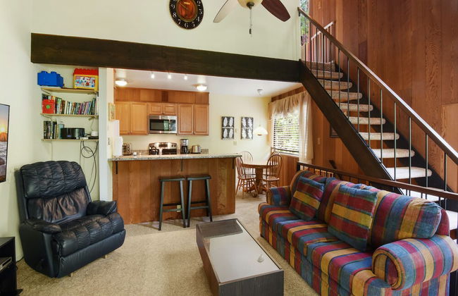 Enjoy Forest Views Retreat at Kingswood Village! - Photo 11