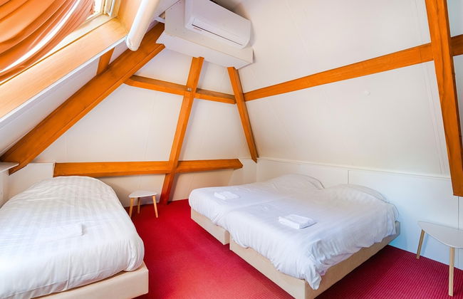 Atmospheric Country House in Asten on a Golf Course - Photo 10