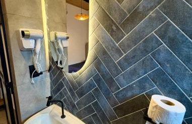 Onda Studios & Pousada - Praia da Enseada Bertioga - Foto 9