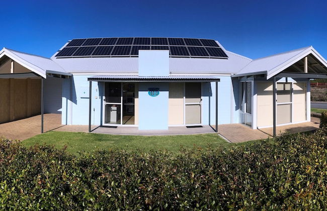 Golf and Beach Retreat - Photo 1