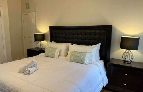 2335 Amazing 5BD Family Townhome Close to Disney - Foto 21