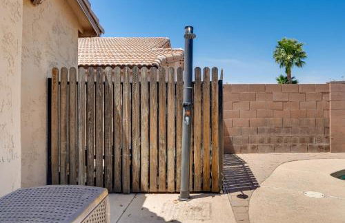 Near Golf and Hikes! Poolside Retreat in Phoenix - Foto 38