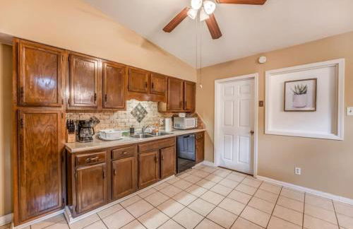 Mins to Graceland & Airport- Whitehaven Hideaway - Foto 26