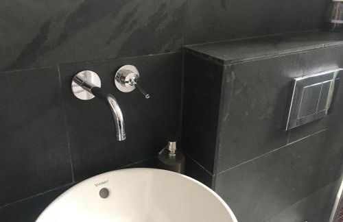 Schöne ruhige Wohnung zentral gelegen! - Photo 21