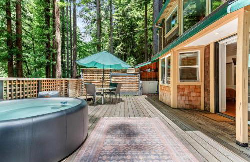 Redwood Cabin with Hot Tub Canyon View and Dogs OK - Foto 25