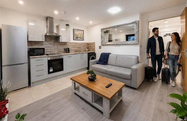 Sidemersey Livings - Relaxing Central Tailored Apartment with Free Parking, French Balcony - Foto 30
