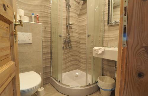 Apartments & Rooms Latin - Photo 36