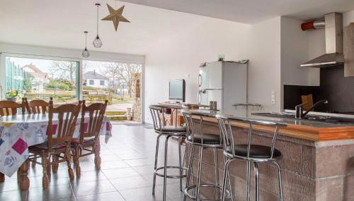 Renovated village house with enclosed garden - Foto 3