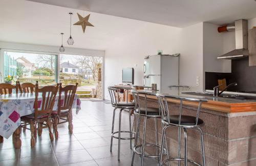 Renovated village house with enclosed garden - Foto 3