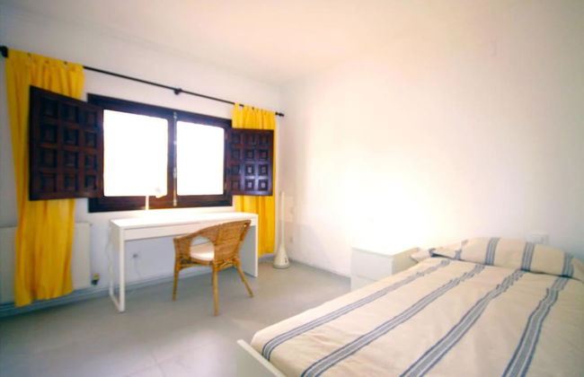 Rosal in El Tosalet With 5 Bedrooms and 3 Bathrooms - Foto 23