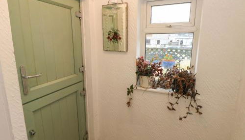 Cobwebs Corner - Photo 5