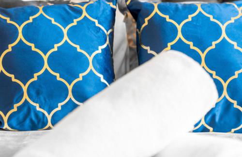 Modern 2 Bed Apartment - Parking - Smart TV - Fast Wi-Fi 27CR - Foto 14