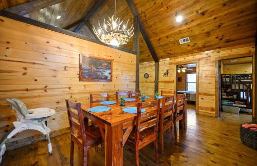 Whitetail Retreat Cabin for 13 - Foto 8