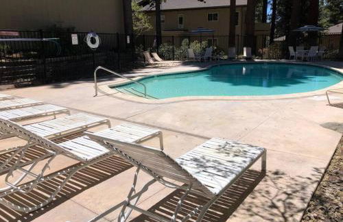 Fun & Air Conditioned Lake Tahoe 3 BR/2.5 BA Home - Foto 44