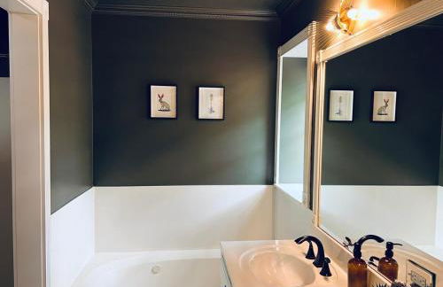 Swim Spa Billiards in Pineforest Spacious Home - Foto 13