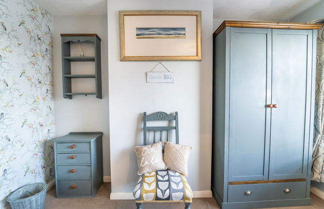 Seaside Snug - Photo 4