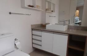 Lindo Flat no Edifício Cosmopolitan, com GARAGEM e PISCINA - Foto 15