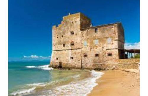 Bedo House Beach Front - Happy Rentals - Foto 9