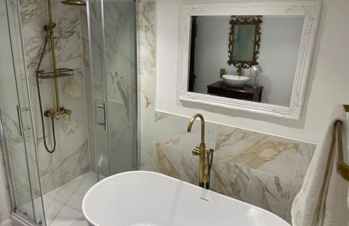 Former Corn Mill Cottage on the North Wales coast - Photo 15